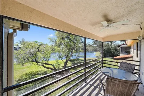 5654 Gardens Drive Sarasota FL 34243