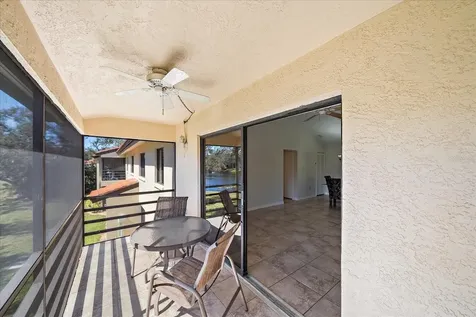 5654 Gardens Drive Sarasota FL 34243