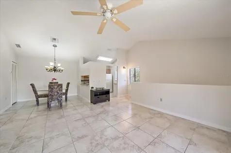 5654 Gardens Drive Sarasota FL 34243