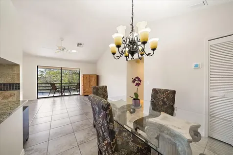 5654 Gardens Drive Sarasota FL 34243