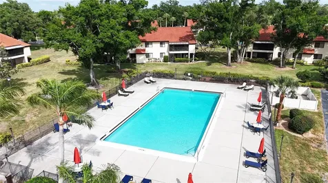 5654 Gardens Drive Sarasota FL 34243