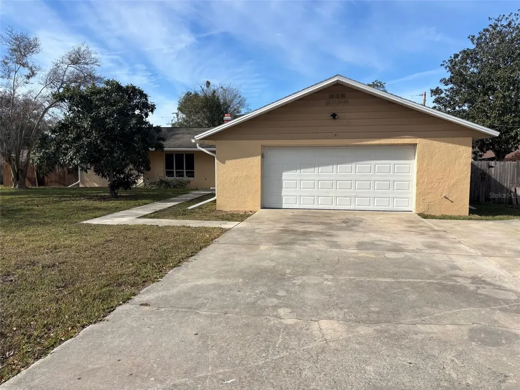 244 SE 54th Court Ocala FL 34480