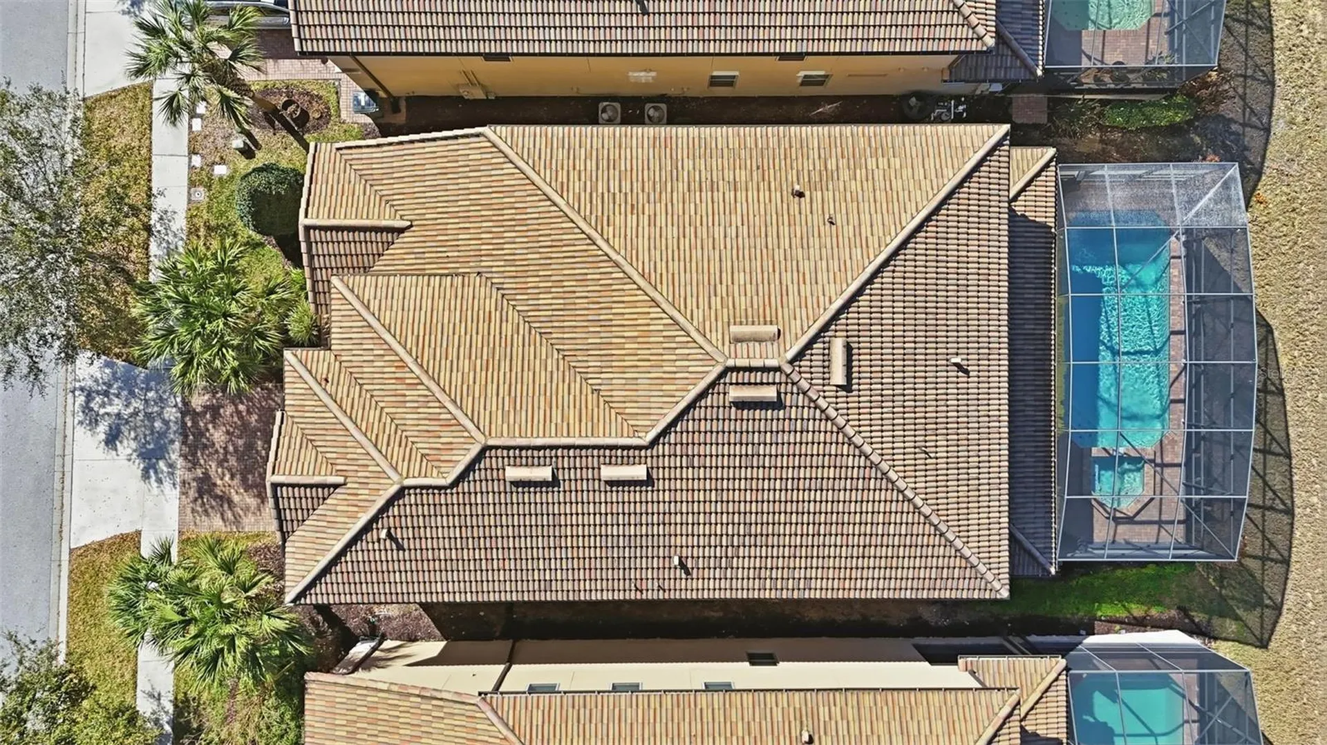 1876 Nice Court Kissimmee FL 34747