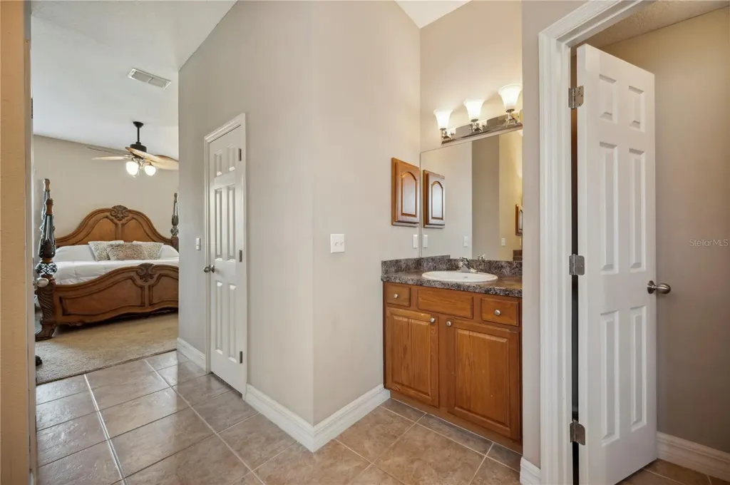 6339 Alamanda Hills Drive Lakeland FL 33813