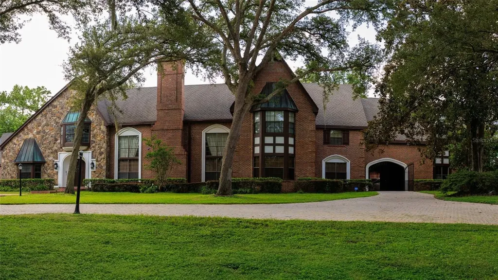 810 Sweetwater Club Boulevard Longwood FL 32779