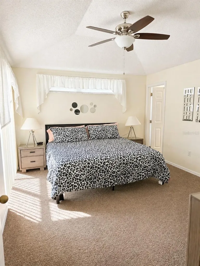 159 Grosvenor Loop Davenport FL 33897