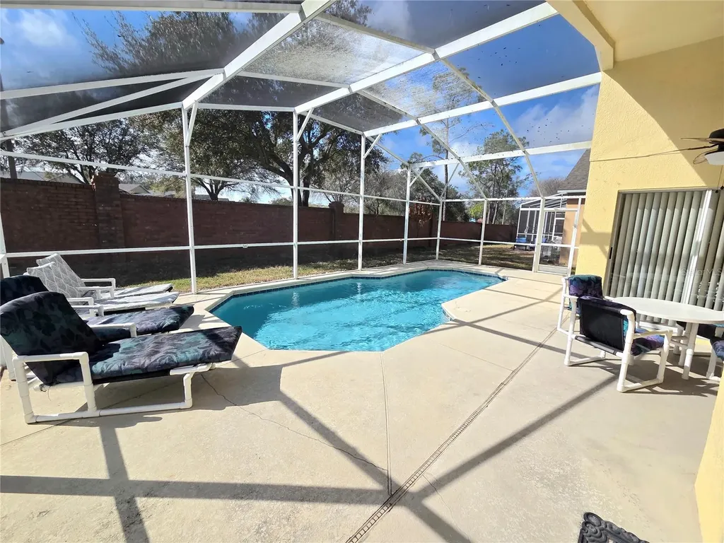 159 Grosvenor Loop Davenport FL 33897
