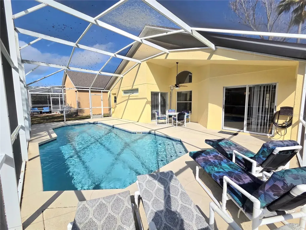 159 Grosvenor Loop Davenport FL 33897