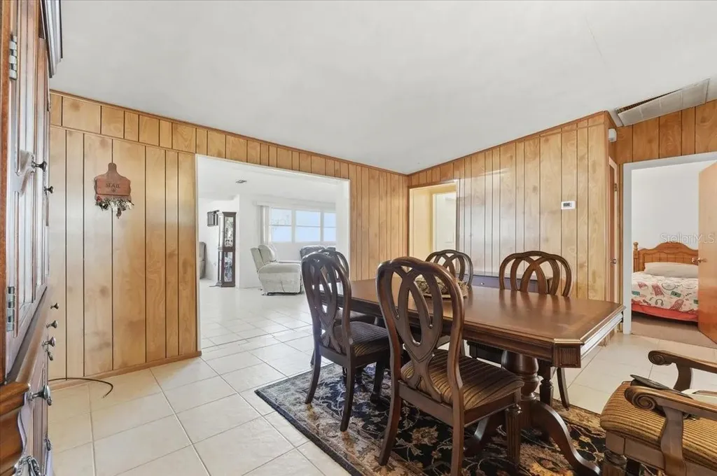 111 Sunset Drive E Winter Haven FL 33881