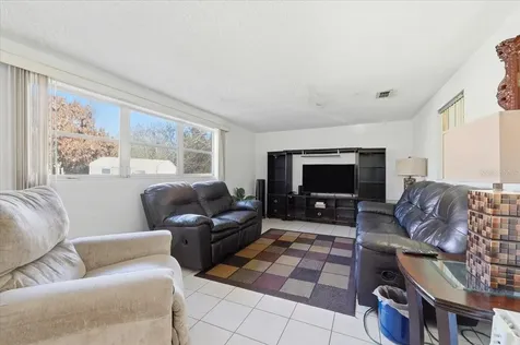 111 Sunset Drive E Winter Haven FL 33881