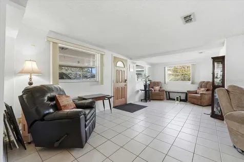 111 Sunset Drive E Winter Haven FL 33881