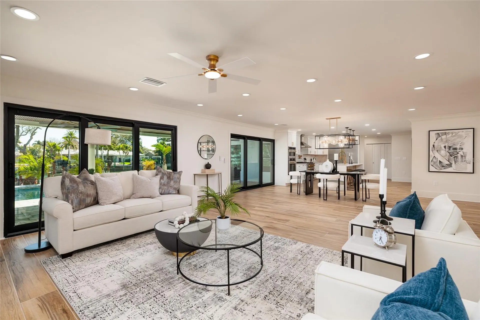 2032 Kansas Avenue NE St Petersburg FL 33703