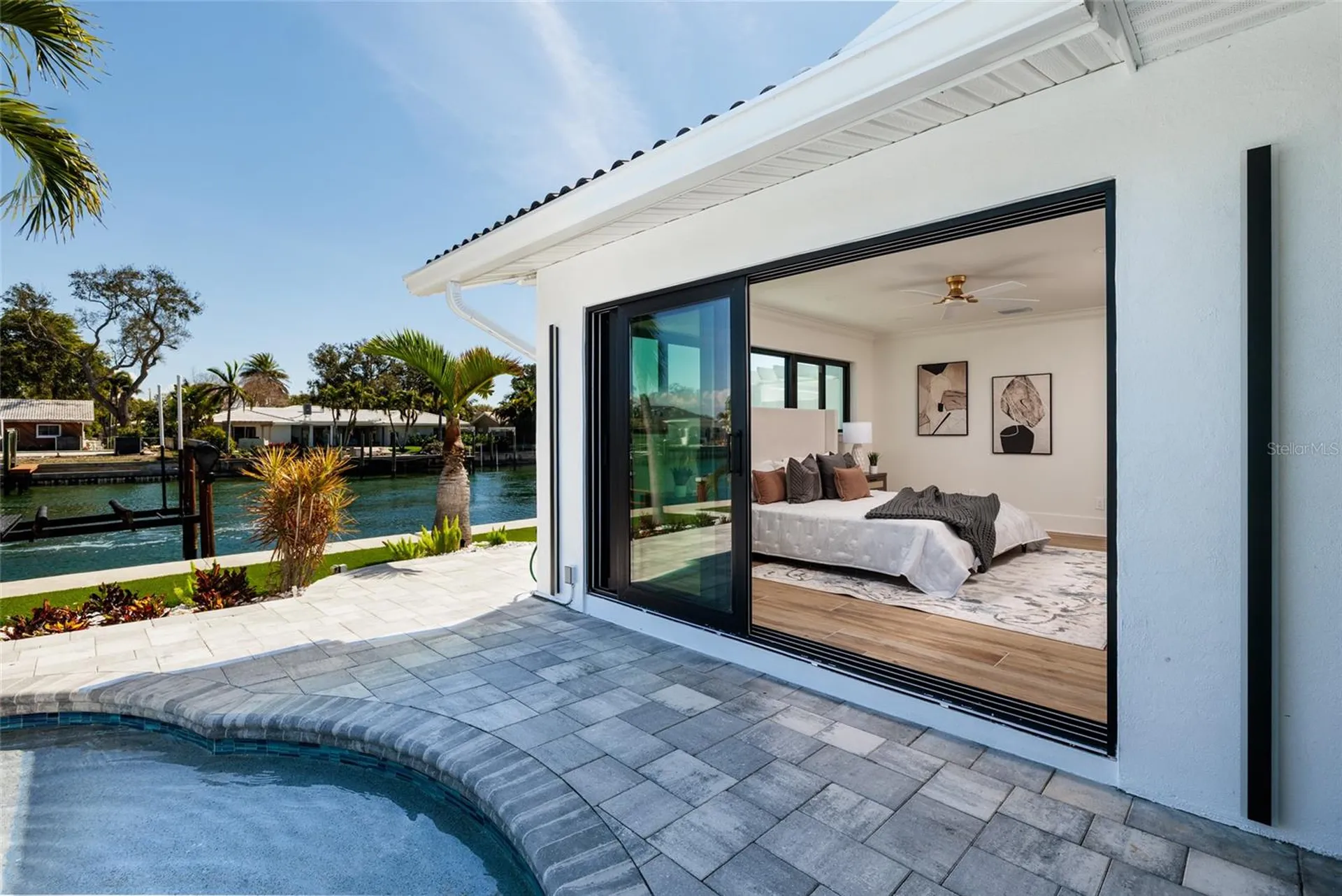 2032 Kansas Avenue NE St Petersburg FL 33703