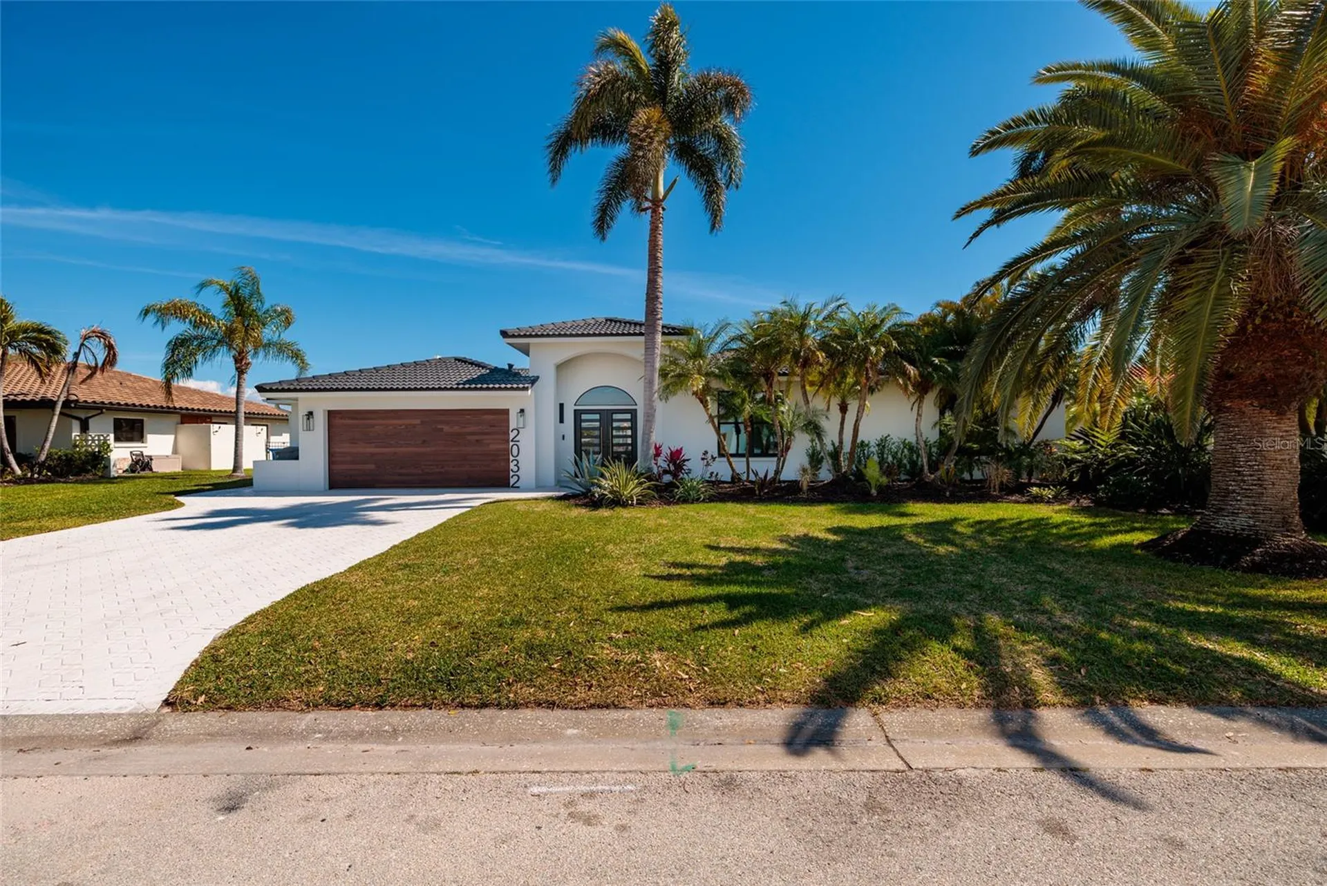 2032 Kansas Avenue NE St Petersburg FL 33703
