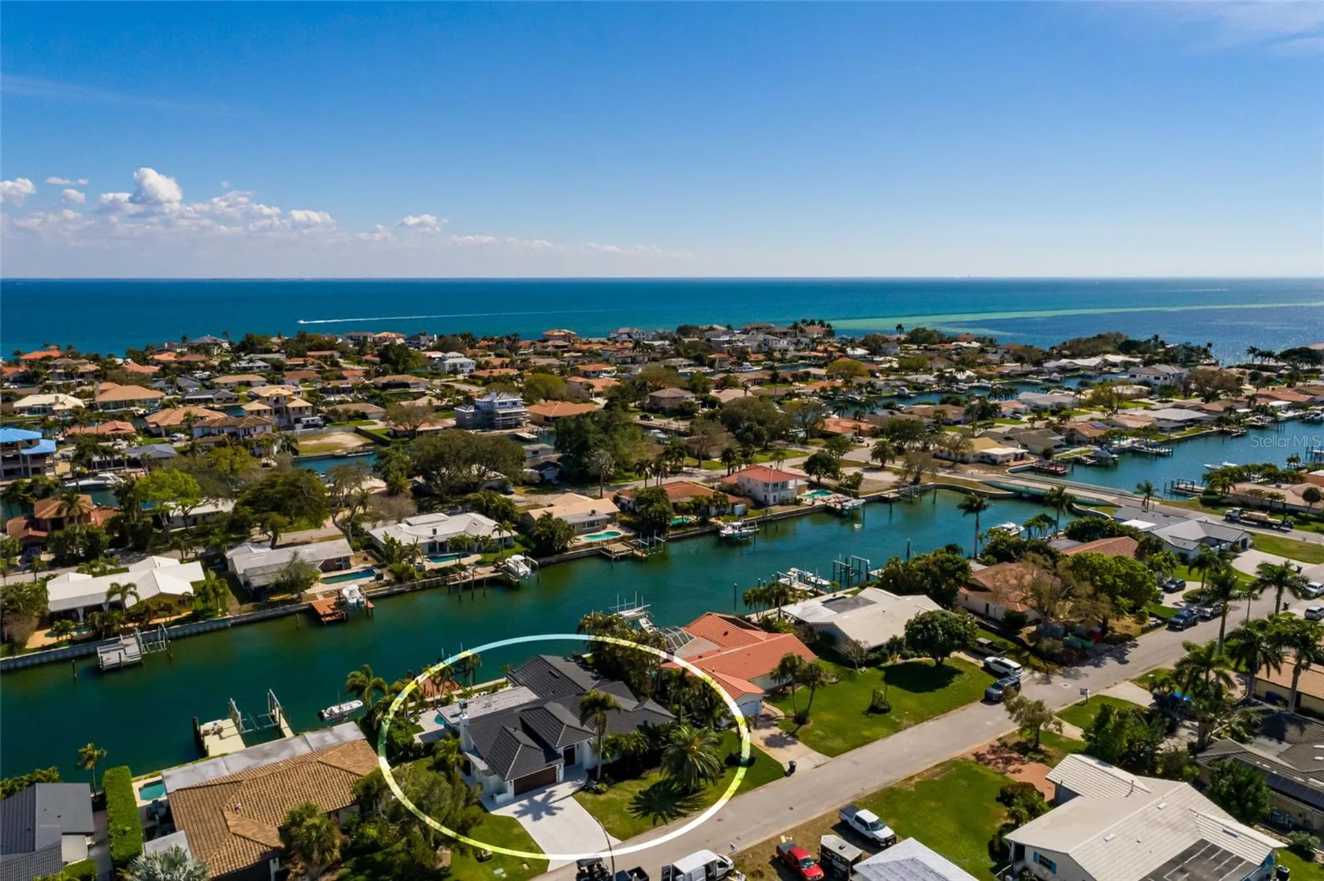 2032 Kansas Avenue NE St Petersburg FL 33703