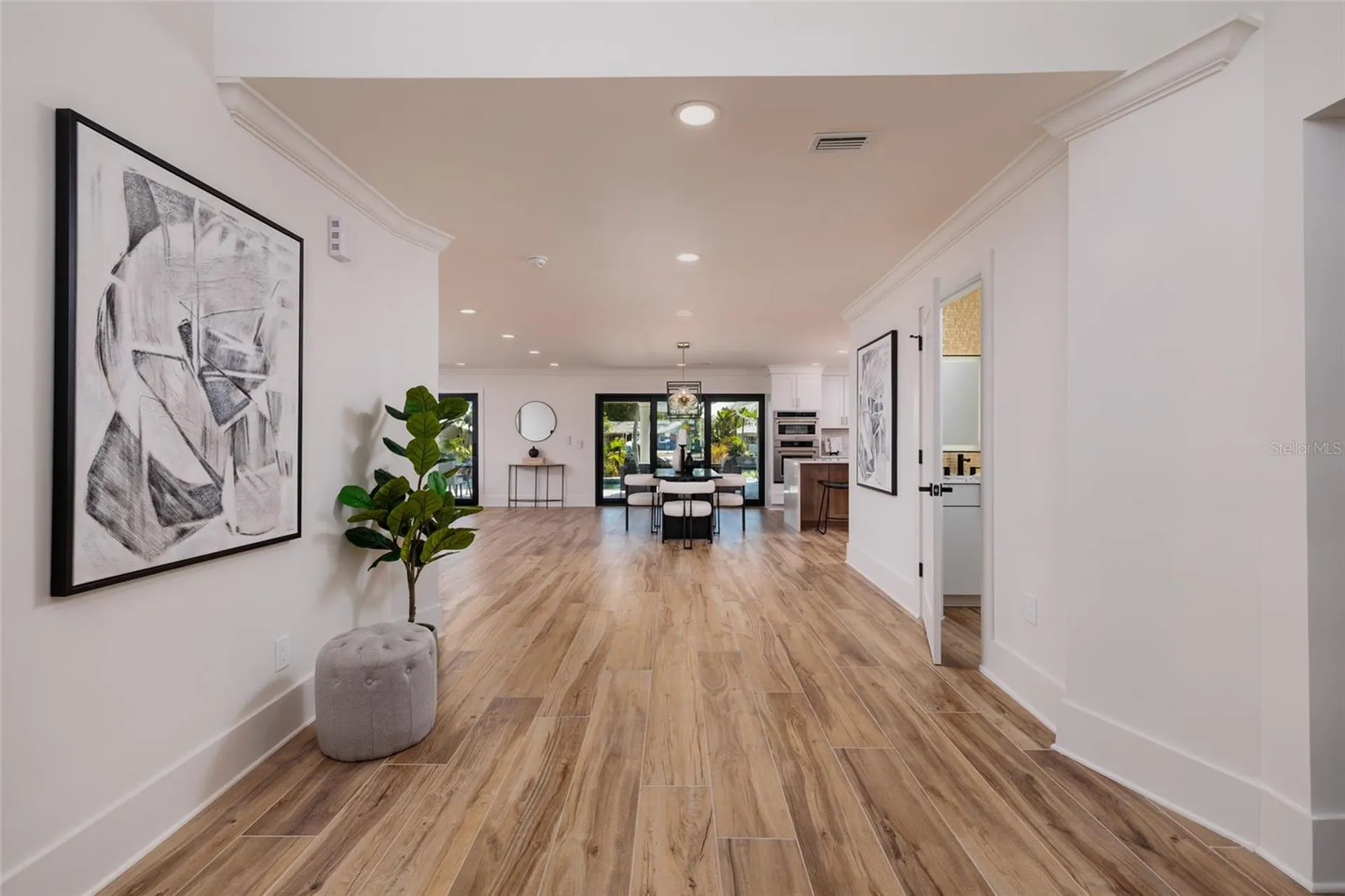 2032 Kansas Avenue NE St Petersburg FL 33703