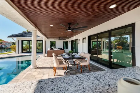 2032 Kansas Avenue NE St Petersburg FL 33703