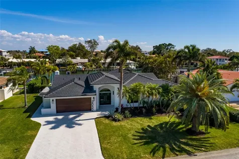 2032 Kansas Avenue NE St Petersburg FL 33703