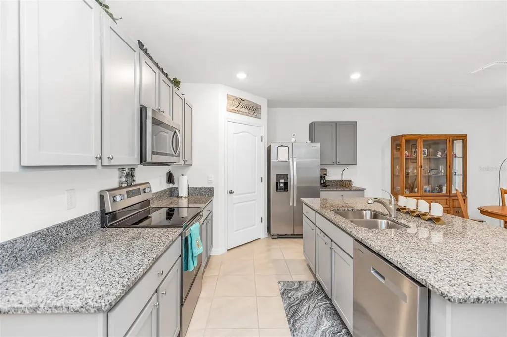 2020 Cary Street Deltona FL 32738