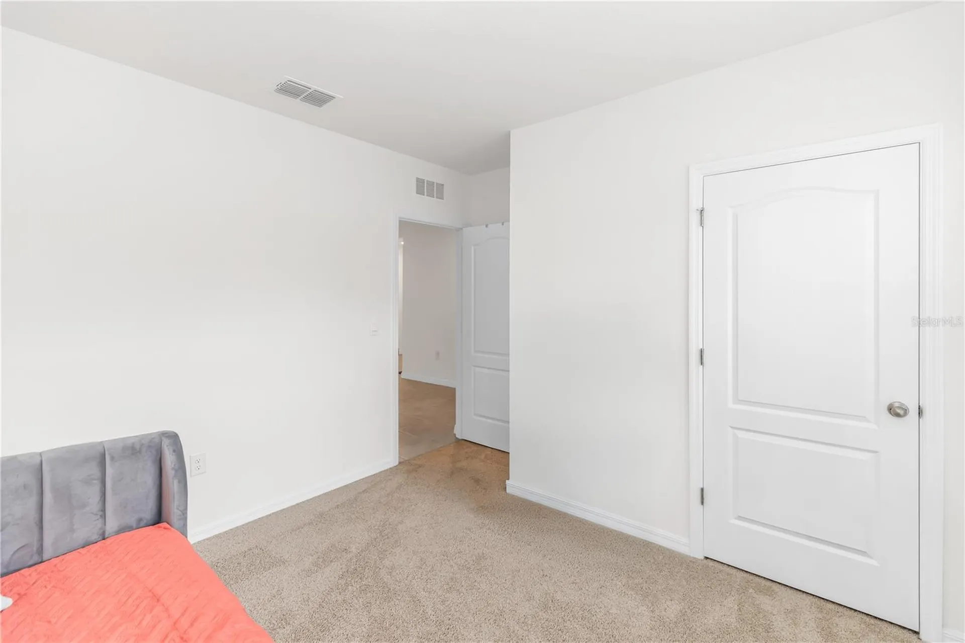 2020 Cary Street Deltona FL 32738