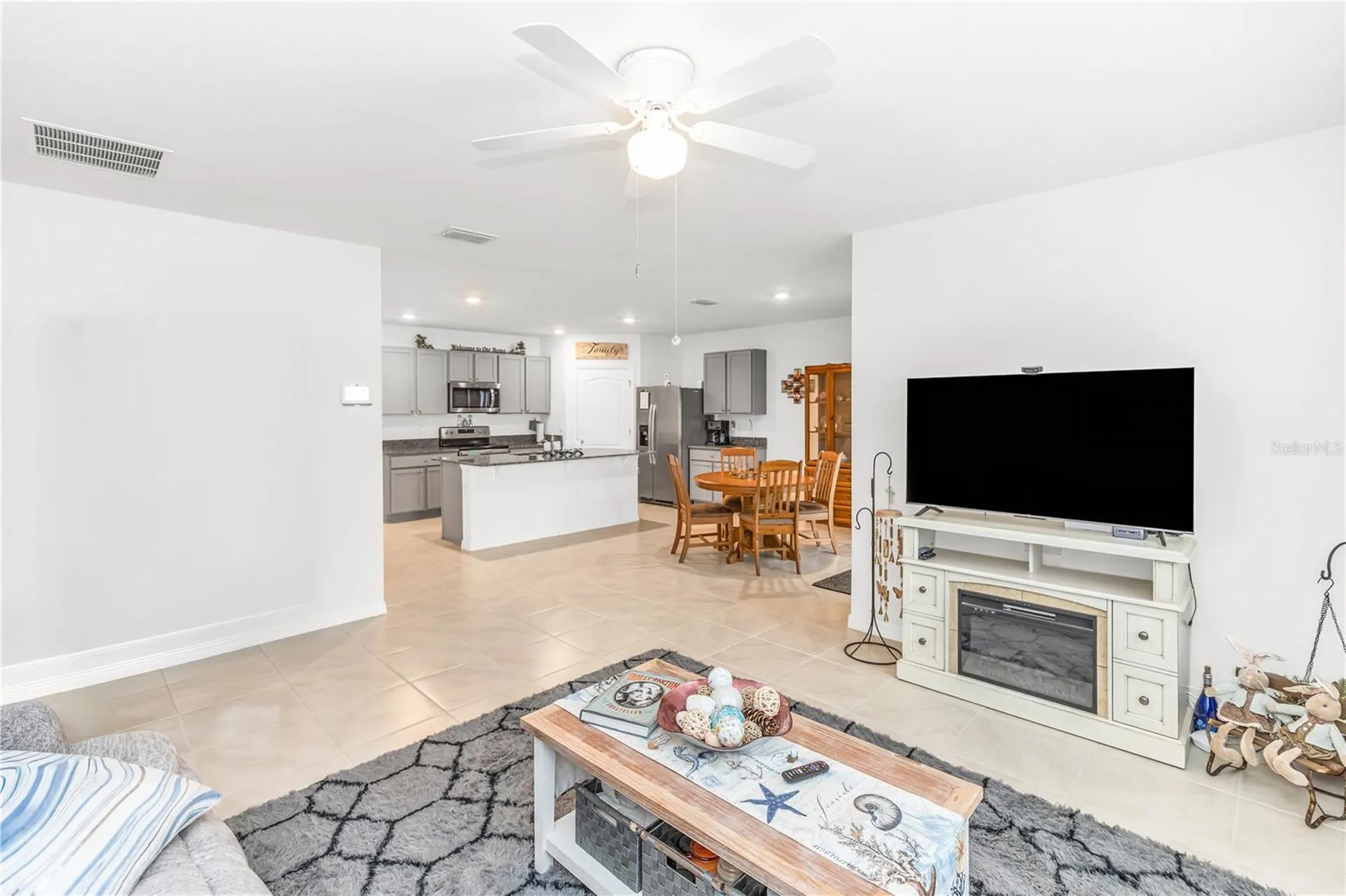 2020 Cary Street Deltona FL 32738
