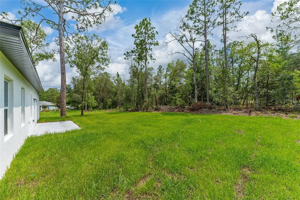 9312 N Akola Way Citrus Springs FL 34434
