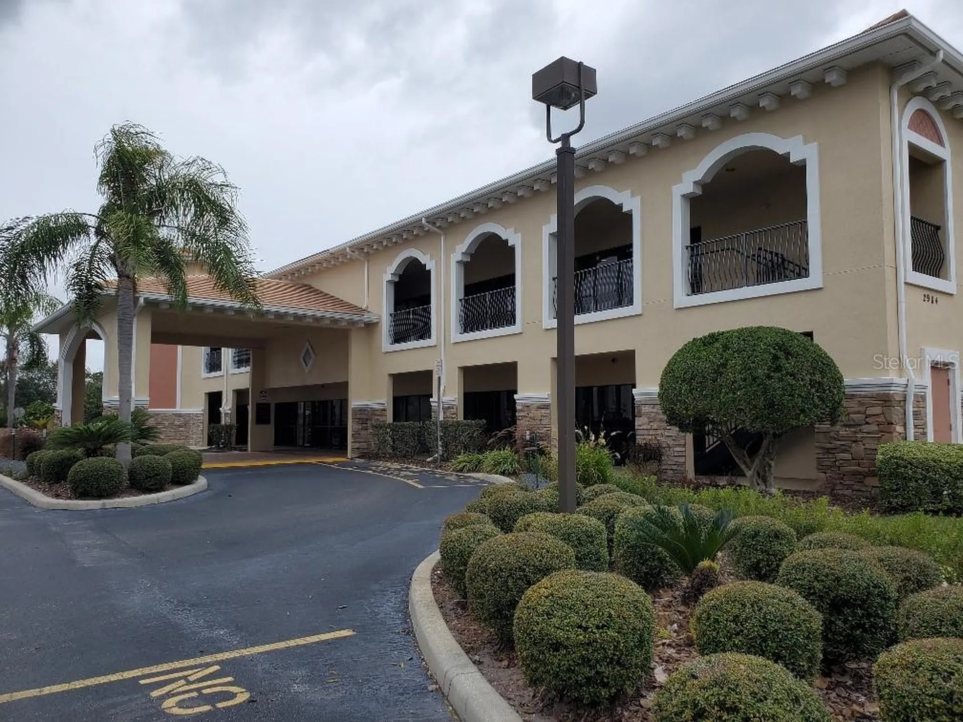 2984 Alafaya Trail Oviedo FL 32765