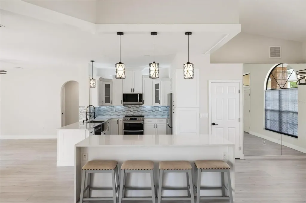 4608 Vintage Drive Sarasota FL 34243