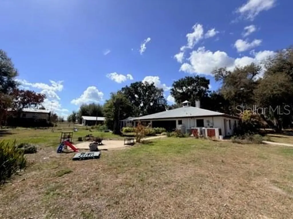 30 Placid Oaks Drive Lake Placid FL 33852