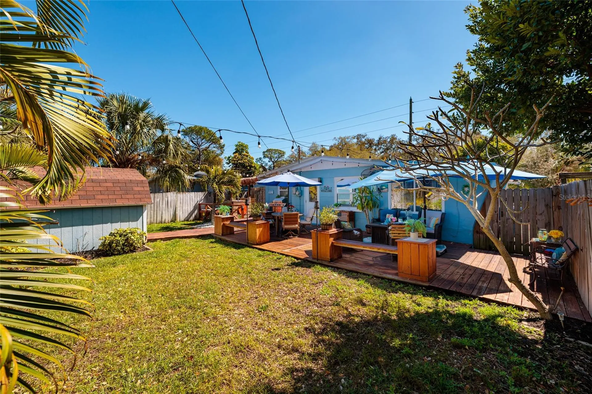 8029 22nd Avenue N St Petersburg FL 33710