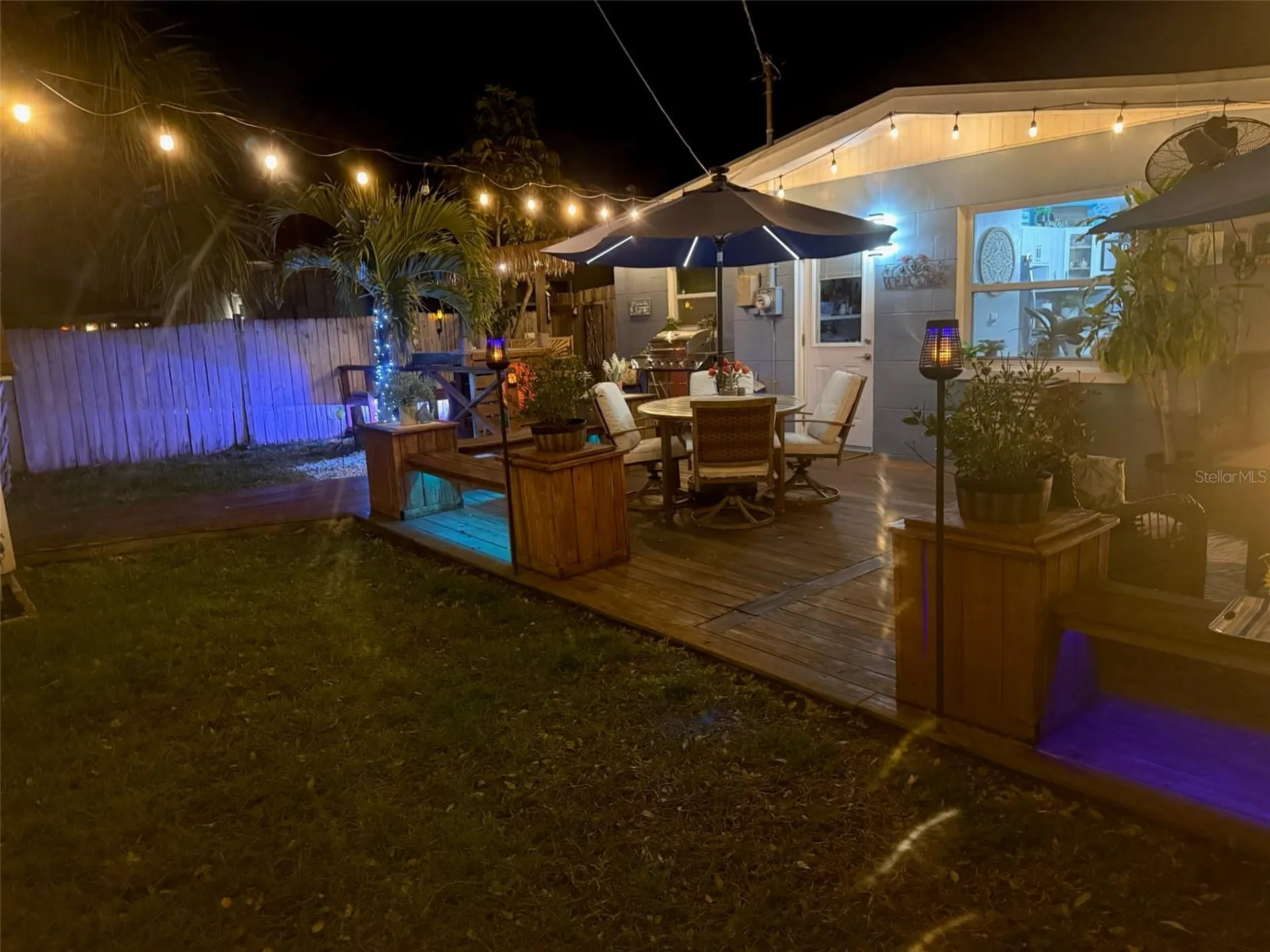 8029 22nd Avenue N St Petersburg FL 33710