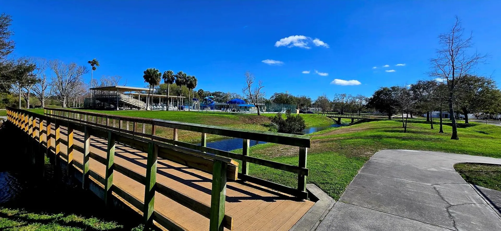 8029 22nd Avenue N St Petersburg FL 33710