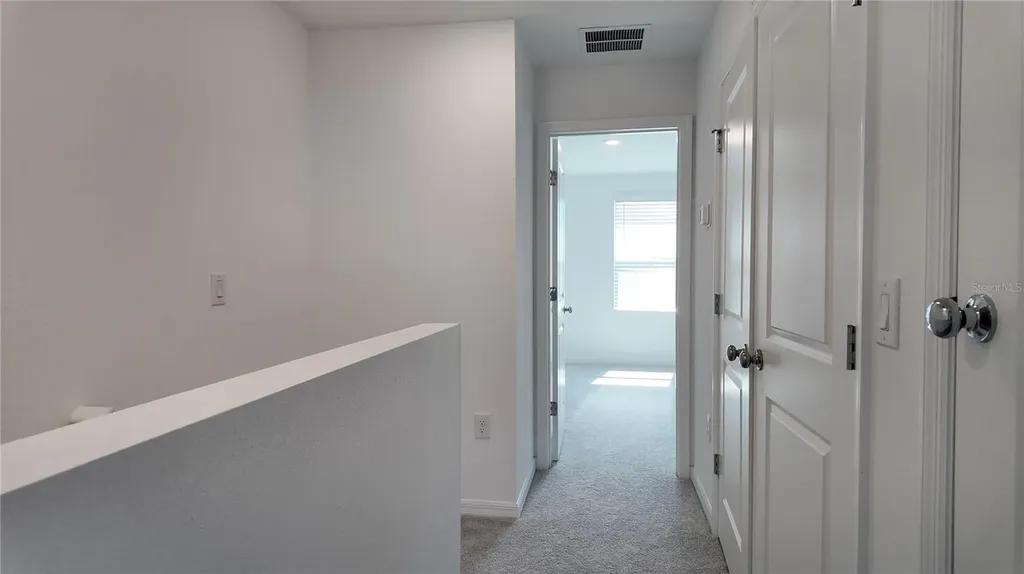 2937 Skyline Loop Kissimmee FL 34758