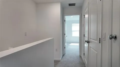 2937 Skyline Loop Kissimmee FL 34758