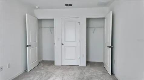 2937 Skyline Loop Kissimmee FL 34758