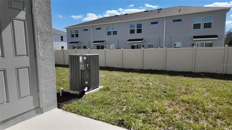 2937 Skyline Loop Kissimmee FL 34758