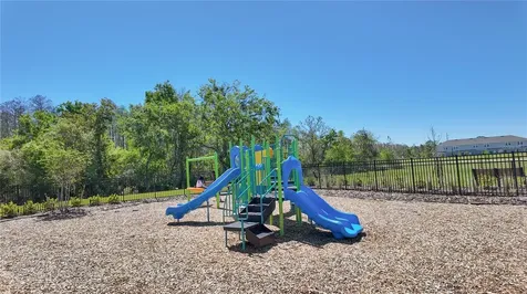 2937 Skyline Loop Kissimmee FL 34758