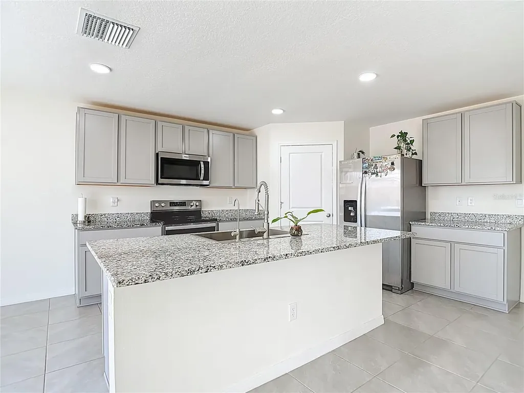 35668 Doveland Drive Zephyrhills FL 33541