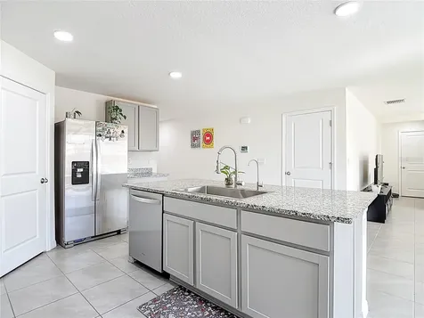 35668 Doveland Drive Zephyrhills FL 33541