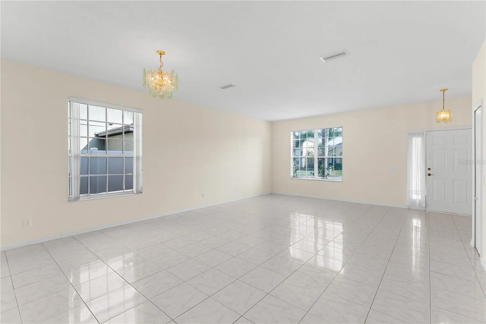 10416 Meadow Spring Drive Tampa FL 33647