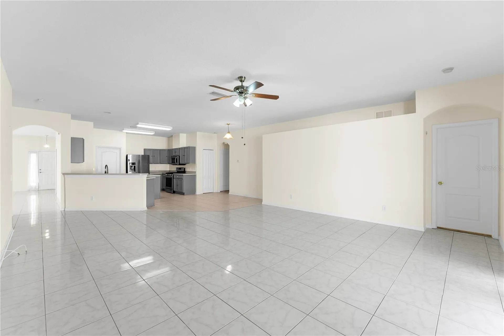 10416 Meadow Spring Drive Tampa FL 33647