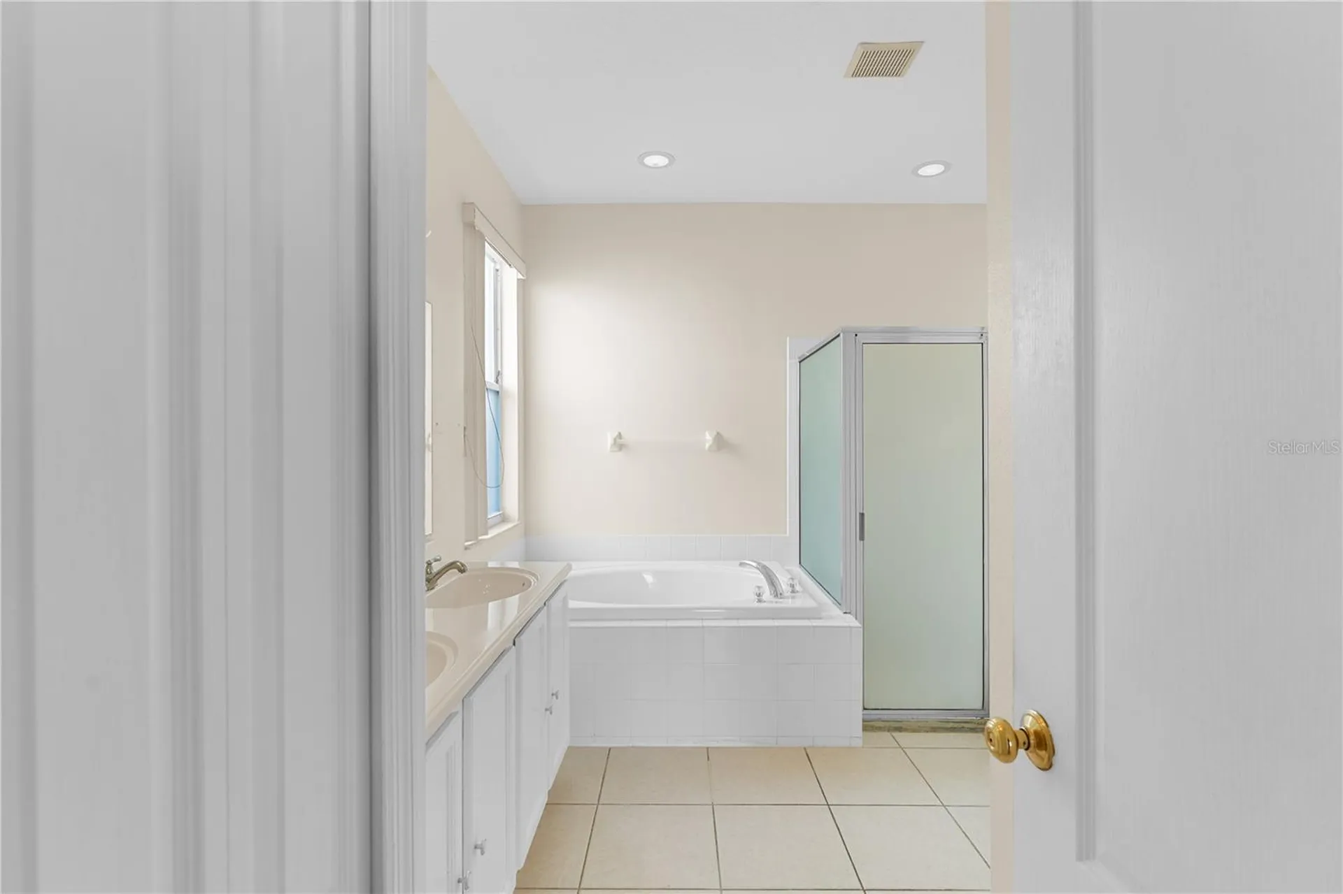 10416 Meadow Spring Drive Tampa FL 33647
