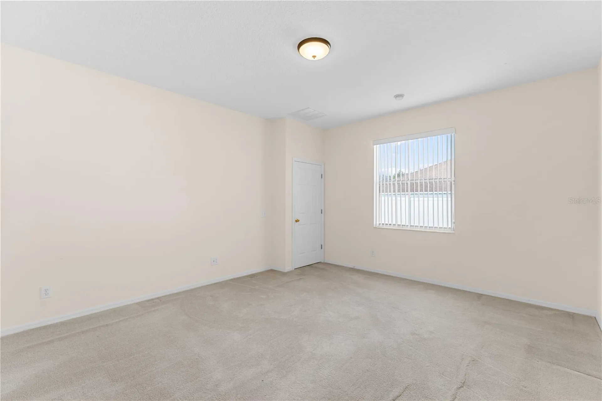 10416 Meadow Spring Drive Tampa FL 33647