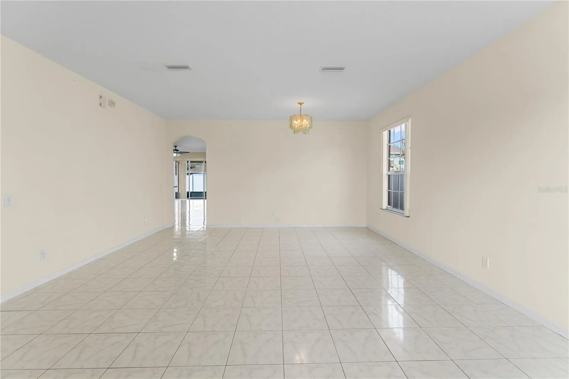 10416 Meadow Spring Drive Tampa FL 33647