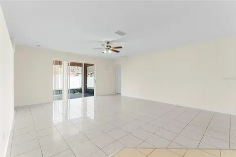 10416 Meadow Spring Drive Tampa FL 33647