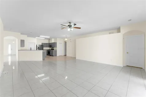10416 Meadow Spring Drive Tampa FL 33647
