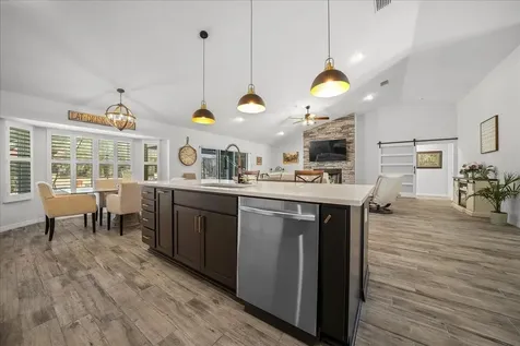 6655 NW 145th Avenue Road Morriston FL 32668