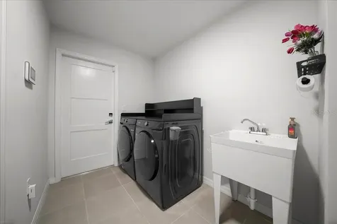 6655 NW 145th Avenue Road Morriston FL 32668