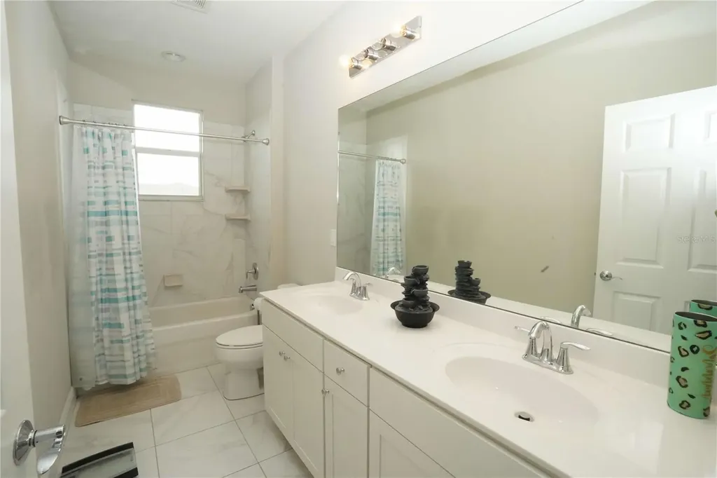 1271 NW Leonardo Circle Port St Lucie FL 34986