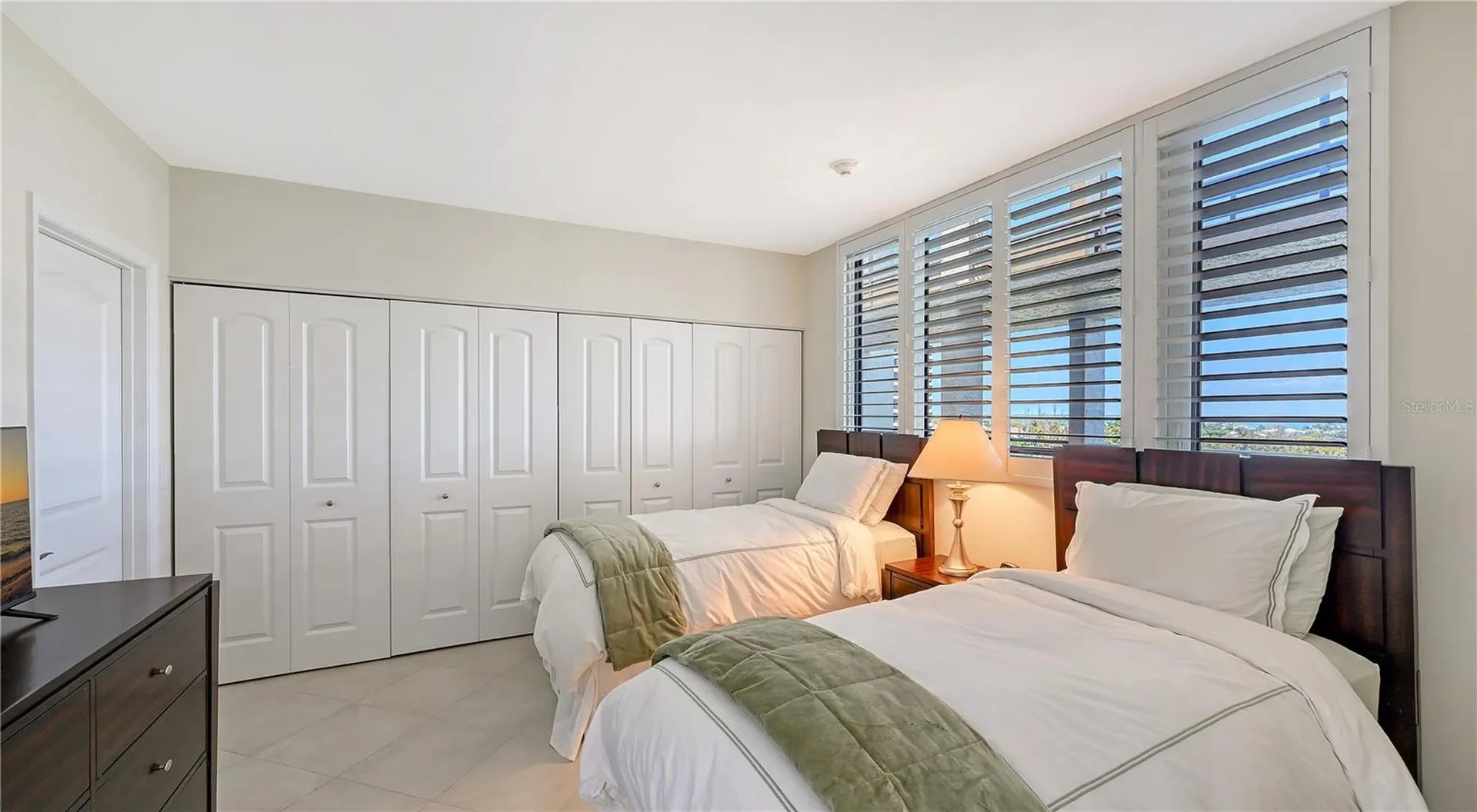1145 Gulf Of Mexico Drive Longboat Key FL 34228